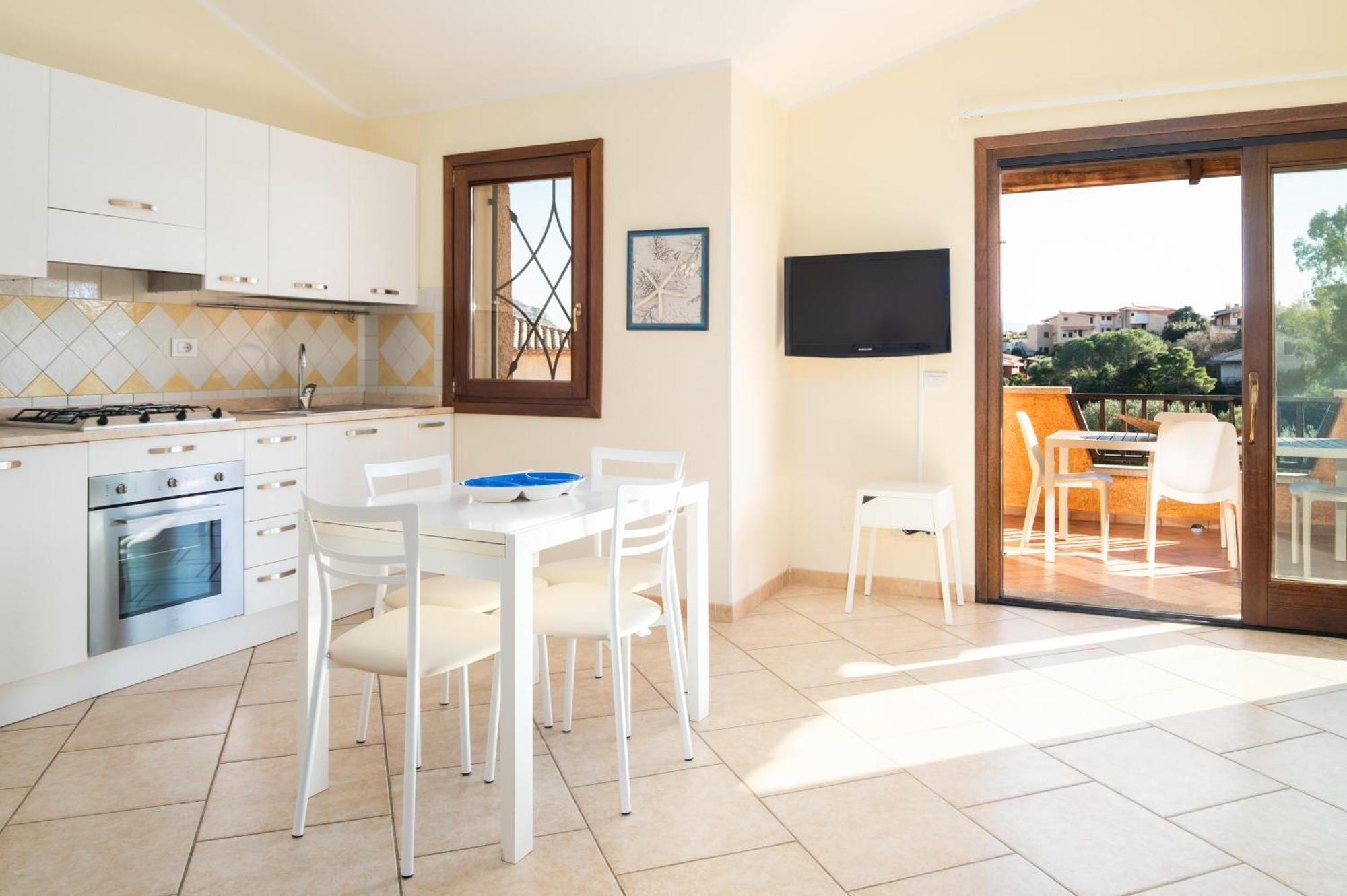 Villaggio Perlacea - Your House In Sardinia Голфо Аранчи Екстериор снимка