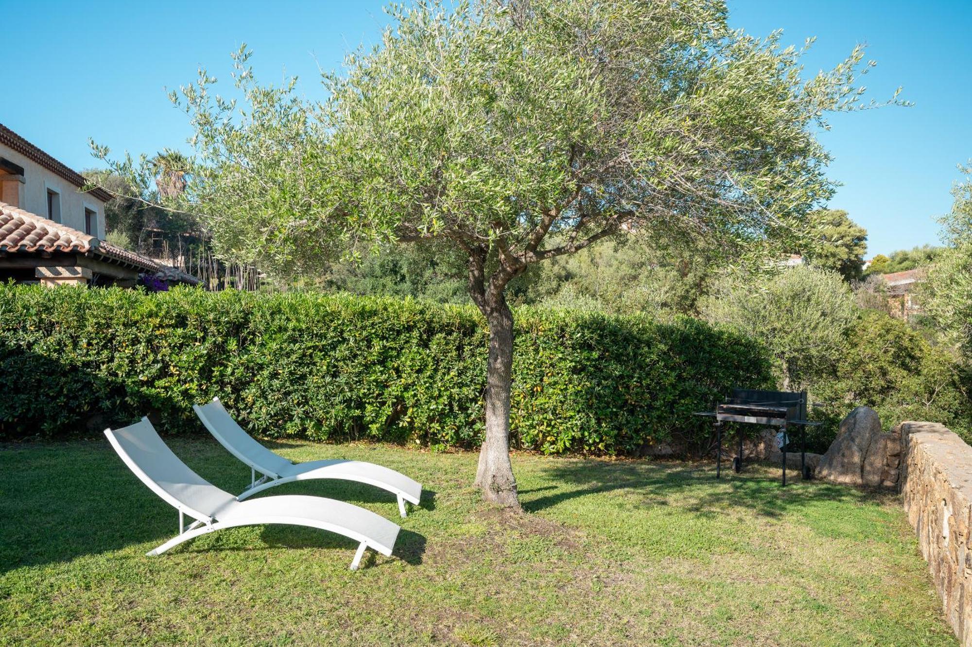 Villaggio Perlacea - Your House In Sardinia Голфо Аранчи Екстериор снимка