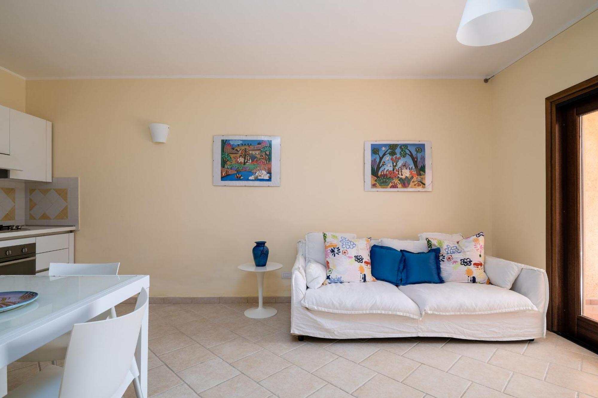 Villaggio Perlacea - Your House In Sardinia Голфо Аранчи Екстериор снимка